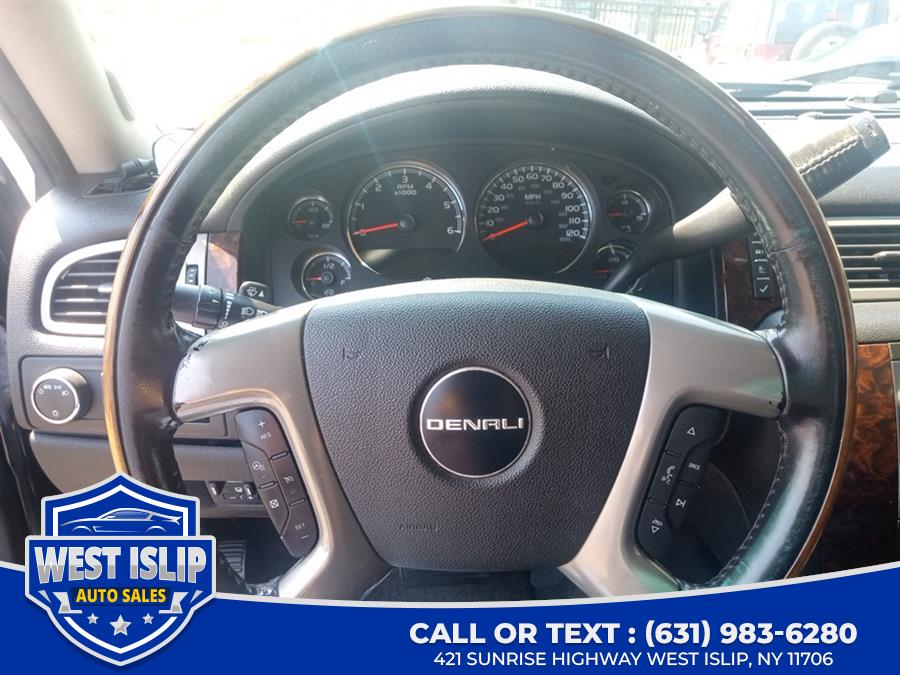 2009 GMC Sierra 1500 4WD Crew Cab 143.5" Denali, available for sale in West Islip, New York | West Islip Auto Sales. West Islip, New York 2009 GMC Sierra 1500 4WD Crew Cab 143.5" Denali, available for sale in West Islip, New York | West Islip Auto Sales. West Islip, New York