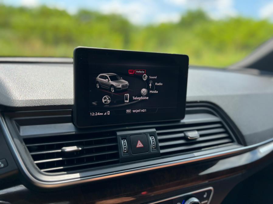 2020 Audi Q5 Premium 45 TFSI quattro, available for sale in Paterson, New Jersey | Speedway Motors LLC. Paterson, New Jersey 2020 Audi Q5 Premium 45 TFSI quattro, available for sale in Paterson, New Jersey | Speedway Motors LLC. Paterson, New Jersey