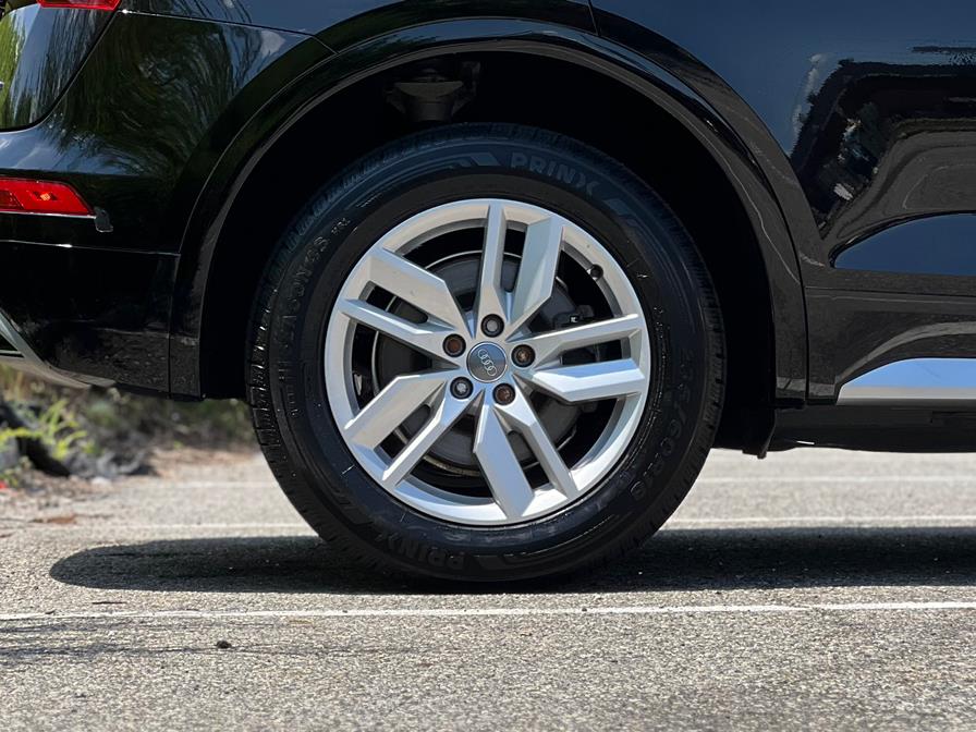 2020 Audi Q5 Premium 45 TFSI quattro, available for sale in Paterson, New Jersey | Speedway Motors LLC. Paterson, New Jersey 2020 Audi Q5 Premium 45 TFSI quattro, available for sale in Paterson, New Jersey | Speedway Motors LLC. Paterson, New Jersey
