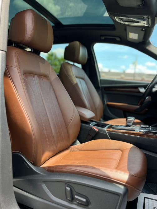 2020 Audi Q5 Premium 45 TFSI quattro, available for sale in Paterson, New Jersey | Speedway Motors LLC. Paterson, New Jersey 2020 Audi Q5 Premium 45 TFSI quattro, available for sale in Paterson, New Jersey | Speedway Motors LLC. Paterson, New Jersey