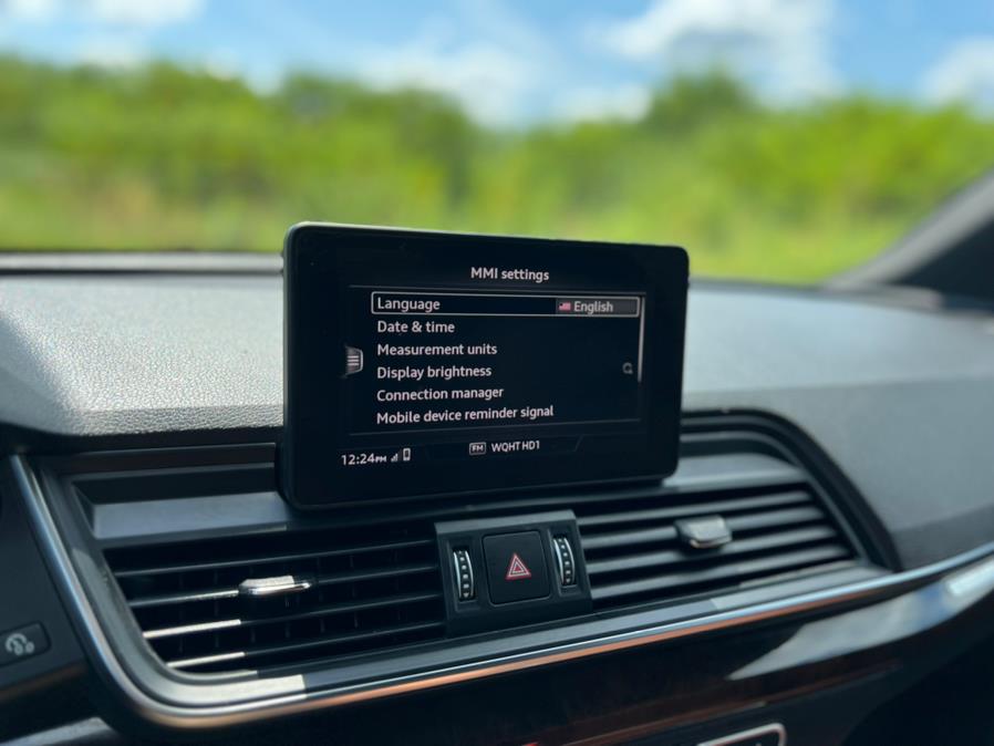 2020 Audi Q5 Premium 45 TFSI quattro, available for sale in Paterson, New Jersey | Speedway Motors LLC. Paterson, New Jersey 2020 Audi Q5 Premium 45 TFSI quattro, available for sale in Paterson, New Jersey | Speedway Motors LLC. Paterson, New Jersey