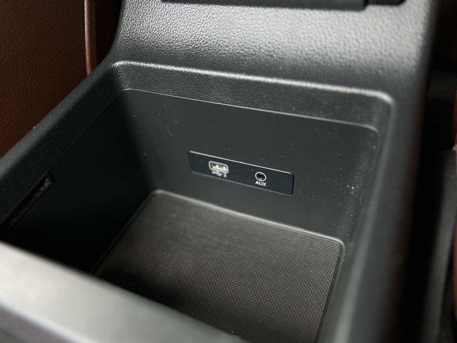 2020 Audi Q5 Premium 45 TFSI quattro, available for sale in Paterson, New Jersey | Speedway Motors LLC. Paterson, New Jersey 2020 Audi Q5 Premium 45 TFSI quattro, available for sale in Paterson, New Jersey | Speedway Motors LLC. Paterson, New Jersey