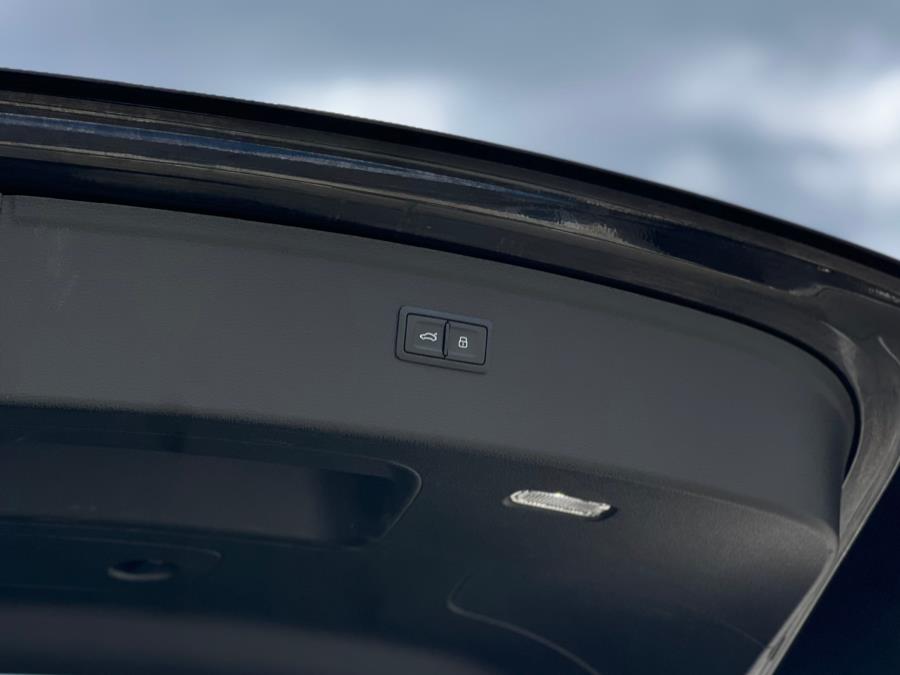 2020 Audi Q5 Premium 45 TFSI quattro, available for sale in Paterson, New Jersey | Speedway Motors LLC. Paterson, New Jersey 2020 Audi Q5 Premium 45 TFSI quattro, available for sale in Paterson, New Jersey | Speedway Motors LLC. Paterson, New Jersey