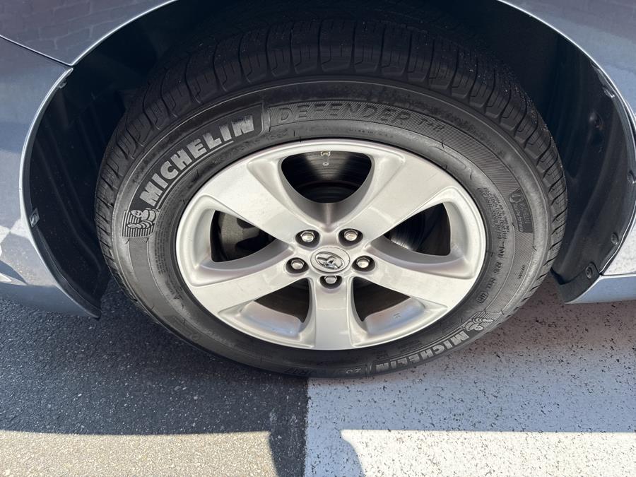 2014 Toyota Sienna 5dr 8-Pass Van V6 LE FWD, available for sale in Waterbury, Connecticut | National Auto Brokers, Inc.. Waterbury, Connecticut 2014 Toyota Sienna 5dr 8-Pass Van V6 LE FWD, available for sale in Waterbury, Connecticut | National Auto Brokers, Inc.. Waterbury, Connecticut