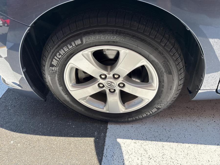 2014 Toyota Sienna 5dr 8-Pass Van V6 LE FWD, available for sale in Waterbury, Connecticut | National Auto Brokers, Inc.. Waterbury, Connecticut 2014 Toyota Sienna 5dr 8-Pass Van V6 LE FWD, available for sale in Waterbury, Connecticut | National Auto Brokers, Inc.. Waterbury, Connecticut