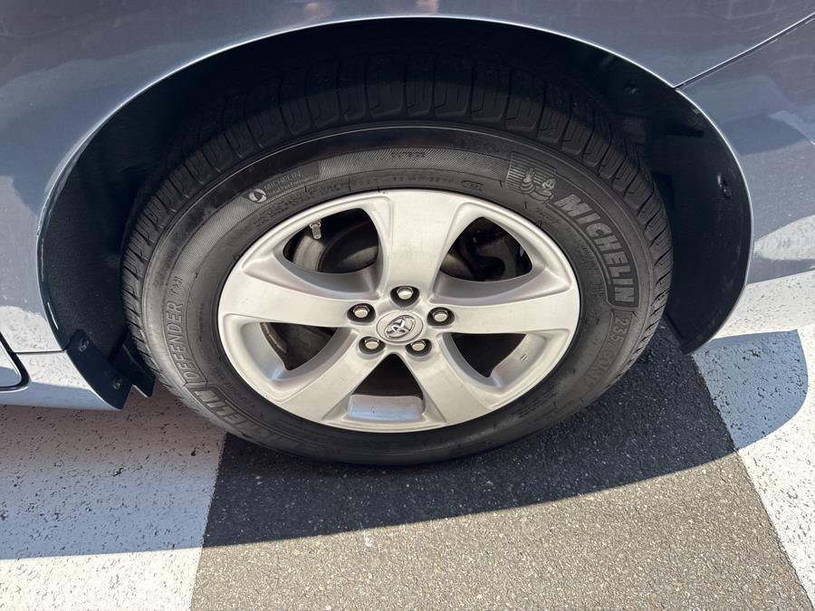 2014 Toyota Sienna 5dr 8-Pass Van V6 LE FWD, available for sale in Waterbury, Connecticut | National Auto Brokers, Inc.. Waterbury, Connecticut 2014 Toyota Sienna 5dr 8-Pass Van V6 LE FWD, available for sale in Waterbury, Connecticut | National Auto Brokers, Inc.. Waterbury, Connecticut