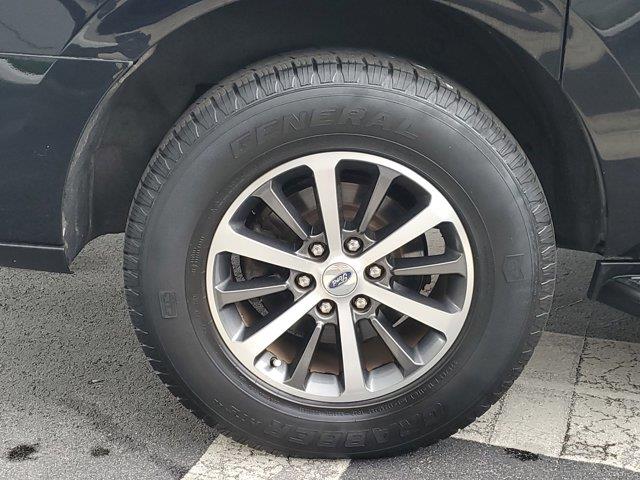 2019 Ford Expedition Max XLT 4x4, available for sale in Woodside, New York | Drive Central. Woodside, New York 2019 Ford Expedition Max XLT 4x4, available for sale in Woodside, New York | Drive Central. Woodside, New York