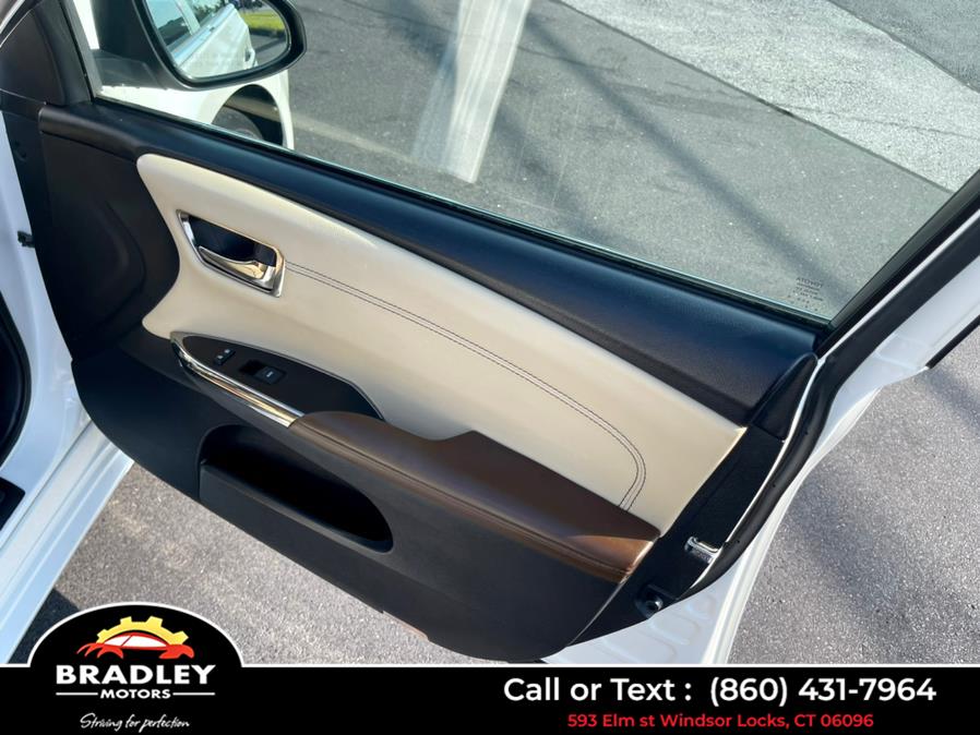 2013 Toyota Avalon Hybrid *Limited Edition*, available for sale in Windsor Locks, Connecticut | Bradley Motors Inc. Windsor Locks, Connecticut 2013 Toyota Avalon Hybrid *Limited Edition*, available for sale in Windsor Locks, Connecticut | Bradley Motors Inc. Windsor Locks, Connecticut