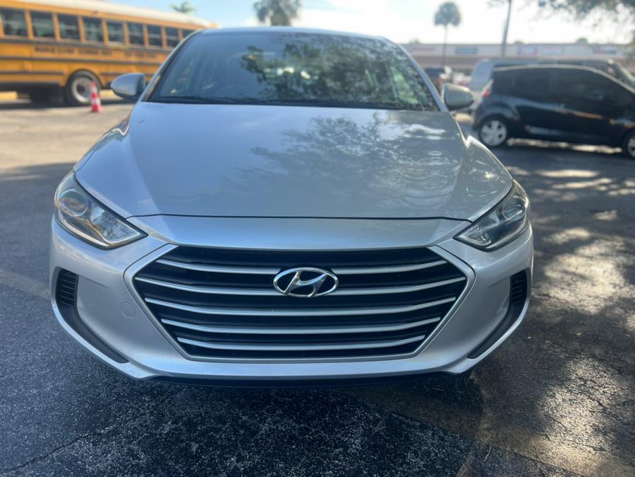2017 Hyundai Elantra SE 2.0L Auto PZEV (Ulsan) *Ltd Avail*, available for sale in Hialeah, Florida | The Palm Motors LLC. Hialeah, Florida 2017 Hyundai Elantra SE 2.0L Auto PZEV (Ulsan) *Ltd Avail*, available for sale in Hialeah, Florida | The Palm Motors LLC. Hialeah, Florida