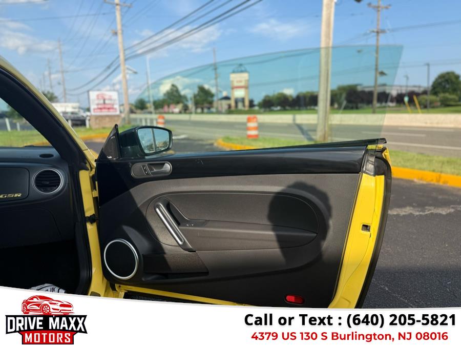 2014 Volkswagen Beetle Coupe 2dr DSG 2.0T Turbo R-Line w/Sun/Sound/Nav PZEV, available for sale in Burlington, New Jersey | Drive Maxx Motors. Burlington, New Jersey 2014 Volkswagen Beetle Coupe 2dr DSG 2.0T Turbo R-Line w/Sun/Sound/Nav PZEV, available for sale in Burlington, New Jersey | Drive Maxx Motors. Burlington, New Jersey