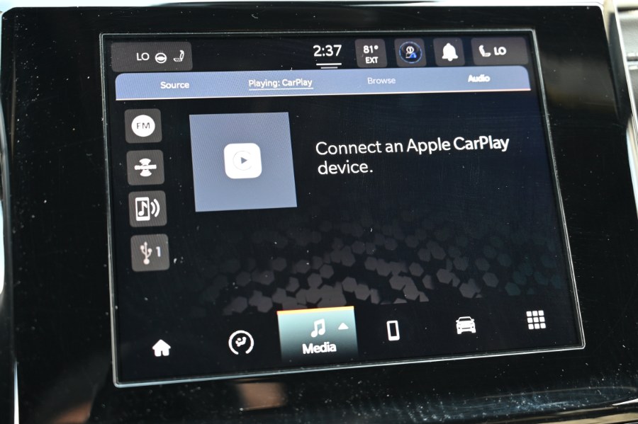 2021 Jeep Grand Cherokee L Altitude 4x4, available for sale in Waterbury, Connecticut | Highline Car Connection. Waterbury, Connecticut 2021 Jeep Grand Cherokee L Altitude 4x4, available for sale in Waterbury, Connecticut | Highline Car Connection. Waterbury, Connecticut