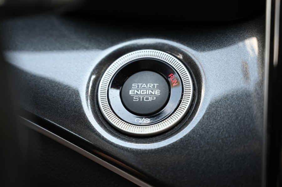 2021 Jeep Grand Cherokee L Altitude 4x4, available for sale in Waterbury, Connecticut | Highline Car Connection. Waterbury, Connecticut 2021 Jeep Grand Cherokee L Altitude 4x4, available for sale in Waterbury, Connecticut | Highline Car Connection. Waterbury, Connecticut