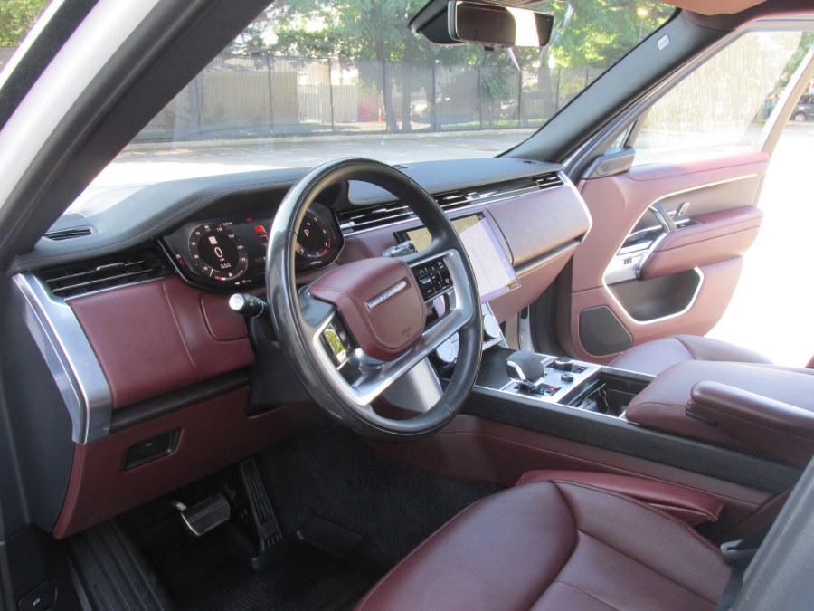 2023 Land Rover Range Rover P400 SE SWB, available for sale in Massapequa, New York | South Shore Auto Brokers & Sales. Massapequa, New York 2023 Land Rover Range Rover P400 SE SWB, available for sale in Massapequa, New York | South Shore Auto Brokers & Sales. Massapequa, New York