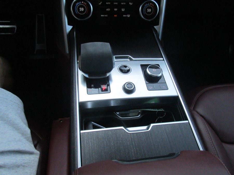 2023 Land Rover Range Rover P400 SE SWB, available for sale in Massapequa, New York | South Shore Auto Brokers & Sales. Massapequa, New York 2023 Land Rover Range Rover P400 SE SWB, available for sale in Massapequa, New York | South Shore Auto Brokers & Sales. Massapequa, New York