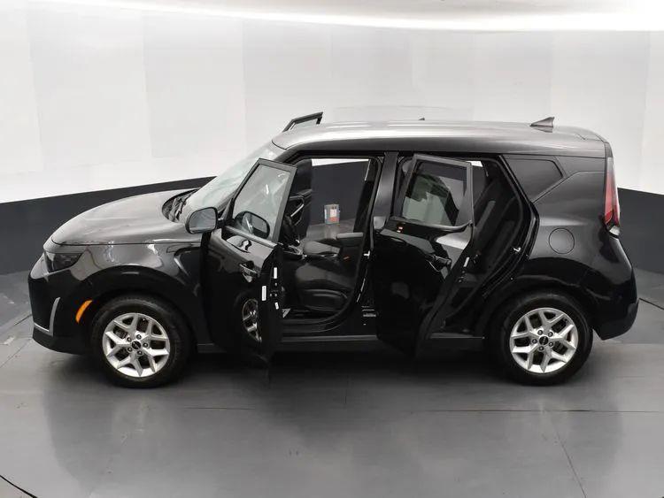 2023 Kia Soul LX Wagon 4D, available for sale in Irvington, New Jersey | NJ Used Cars Center. Irvington, New Jersey 2023 Kia Soul LX Wagon 4D, available for sale in Irvington, New Jersey | NJ Used Cars Center. Irvington, New Jersey
