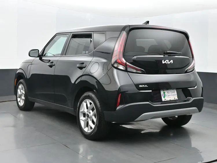 2023 Kia Soul LX Wagon 4D, available for sale in Irvington, New Jersey | NJ Used Cars Center. Irvington, New Jersey 2023 Kia Soul LX Wagon 4D, available for sale in Irvington, New Jersey | NJ Used Cars Center. Irvington, New Jersey