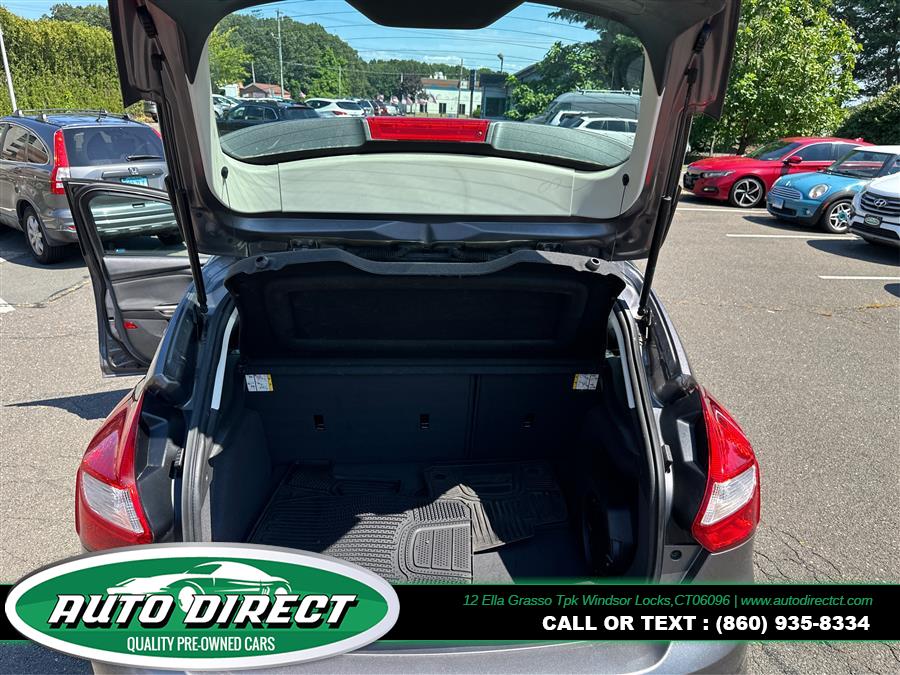 2012 Ford Focus 5dr HB SEL, available for sale in Windsor Locks, Connecticut | Auto Direct LLC. Windsor Locks, Connecticut 2012 Ford Focus 5dr HB SEL, available for sale in Windsor Locks, Connecticut | Auto Direct LLC. Windsor Locks, Connecticut