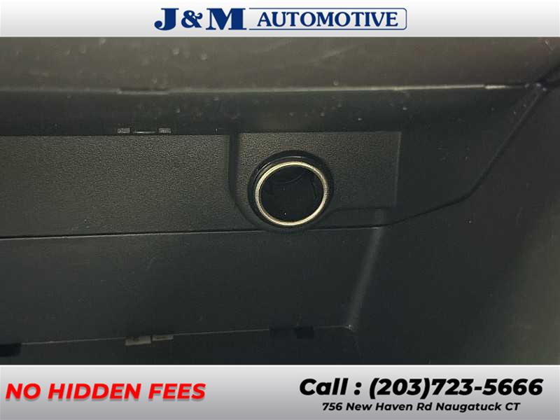 2015 Subaru Xv Crosstrek Limited, available for sale in Naugatuck, Connecticut | J&M Automotive Sls&Svc LLC. Naugatuck, Connecticut 2015 Subaru Xv Crosstrek Limited, available for sale in Naugatuck, Connecticut | J&M Automotive Sls&Svc LLC. Naugatuck, Connecticut