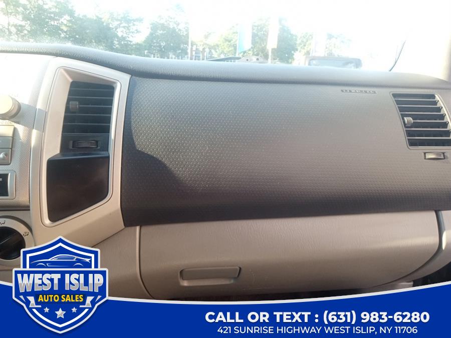 2011 Toyota Tacoma 4WD Double V6 AT (Natl), available for sale in West Islip, New York | West Islip Auto Sales. West Islip, New York 2011 Toyota Tacoma 4WD Double V6 AT (Natl), available for sale in West Islip, New York | West Islip Auto Sales. West Islip, New York