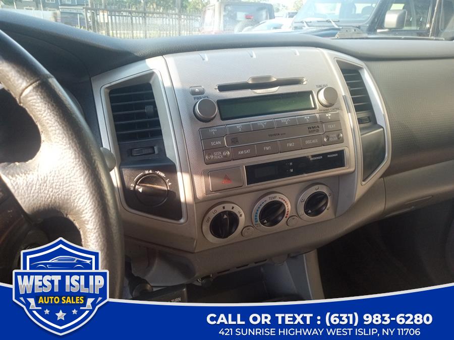2011 Toyota Tacoma 4WD Double V6 AT (Natl), available for sale in West Islip, New York | West Islip Auto Sales. West Islip, New York 2011 Toyota Tacoma 4WD Double V6 AT (Natl), available for sale in West Islip, New York | West Islip Auto Sales. West Islip, New York