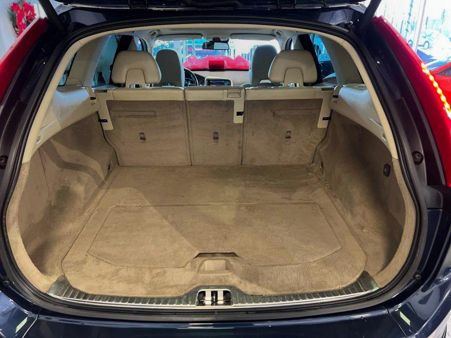 2015 Volvo Xc60 T5 Platinum Sport Utility 4D (2015.5), available for sale in Santa Ana, California | K&T Motor LLC. Santa Ana, California 2015 Volvo Xc60 T5 Platinum Sport Utility 4D (2015.5), available for sale in Santa Ana, California | K&T Motor LLC. Santa Ana, California