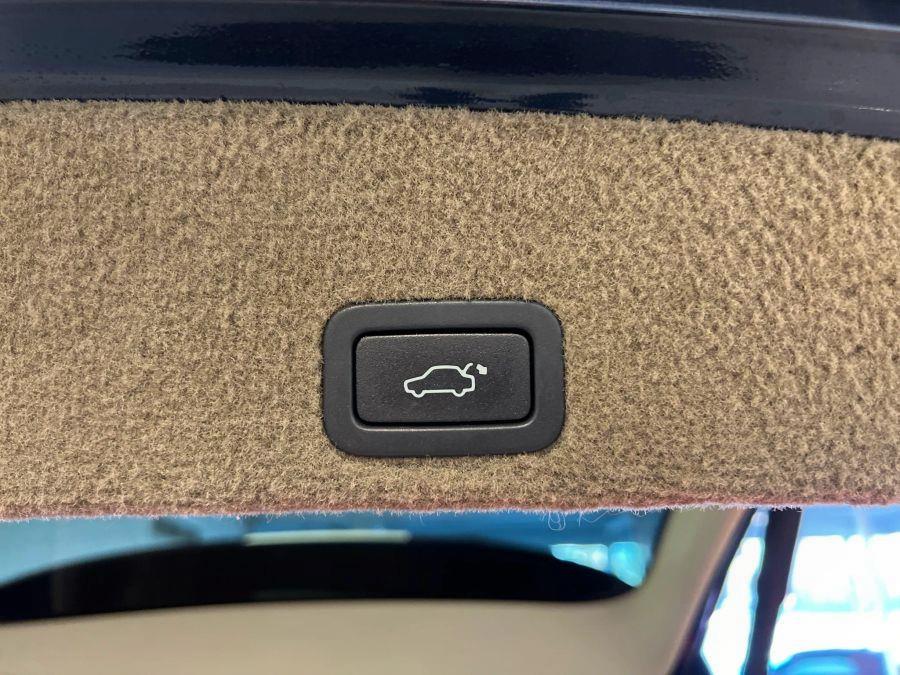 2015 Volvo Xc60 T5 Platinum Sport Utility 4D (2015.5), available for sale in Santa Ana, California | K&T Motor LLC. Santa Ana, California 2015 Volvo Xc60 T5 Platinum Sport Utility 4D (2015.5), available for sale in Santa Ana, California | K&T Motor LLC. Santa Ana, California