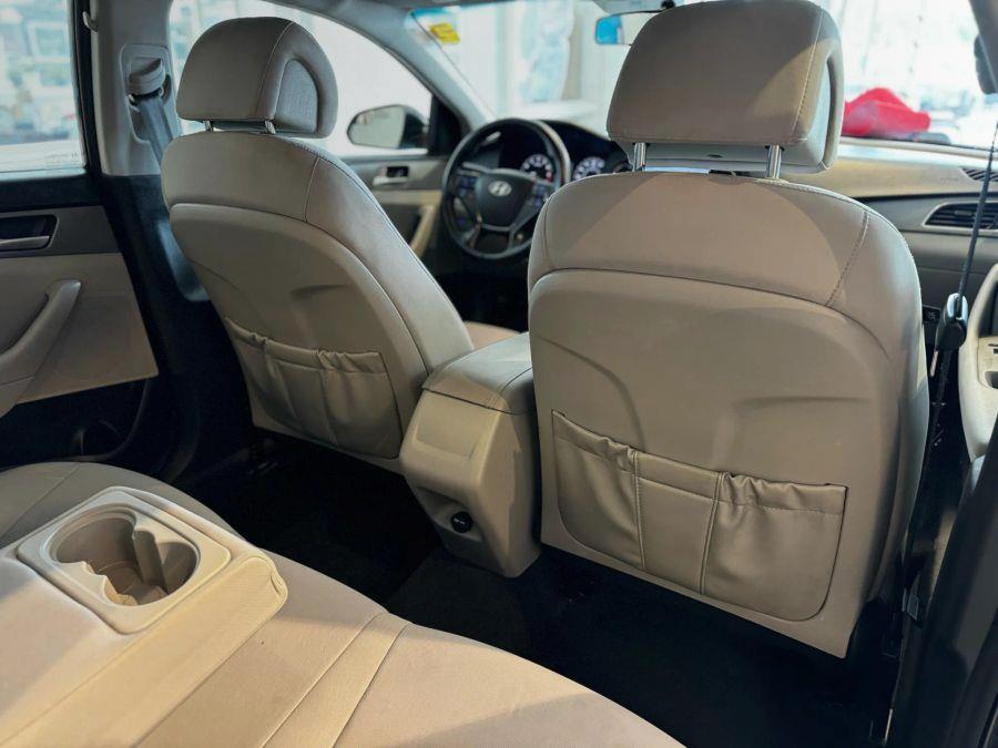 2015 Hyundai Sonata SE Sedan 4D, available for sale in Santa Ana, California | K&T Motor LLC. Santa Ana, California 2015 Hyundai Sonata SE Sedan 4D, available for sale in Santa Ana, California | K&T Motor LLC. Santa Ana, California