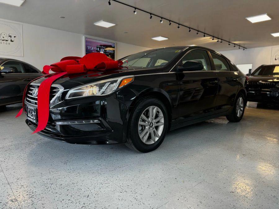 2015 Hyundai Sonata SE Sedan 4D, available for sale in Santa Ana, California | K&T Motor LLC. Santa Ana, California 2015 Hyundai Sonata SE Sedan 4D, available for sale in Santa Ana, California | K&T Motor LLC. Santa Ana, California