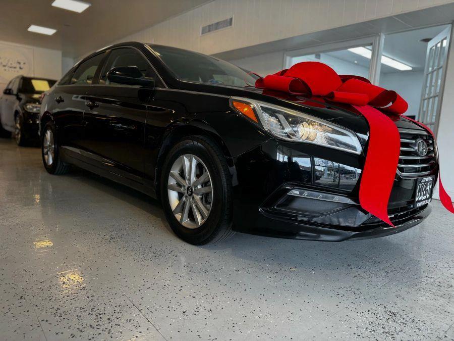 2015 Hyundai Sonata SE Sedan 4D, available for sale in Santa Ana, California | K&T Motor LLC. Santa Ana, California 2015 Hyundai Sonata SE Sedan 4D, available for sale in Santa Ana, California | K&T Motor LLC. Santa Ana, California