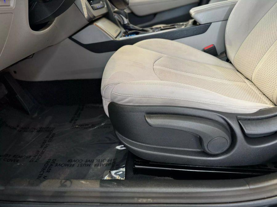 2015 Hyundai Sonata SE Sedan 4D, available for sale in Santa Ana, California | K&T Motor LLC. Santa Ana, California 2015 Hyundai Sonata SE Sedan 4D, available for sale in Santa Ana, California | K&T Motor LLC. Santa Ana, California
