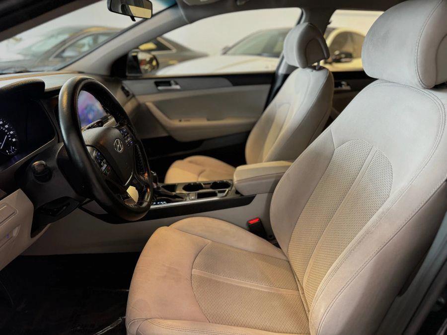 2015 Hyundai Sonata SE Sedan 4D, available for sale in Santa Ana, California | K&T Motor LLC. Santa Ana, California 2015 Hyundai Sonata SE Sedan 4D, available for sale in Santa Ana, California | K&T Motor LLC. Santa Ana, California