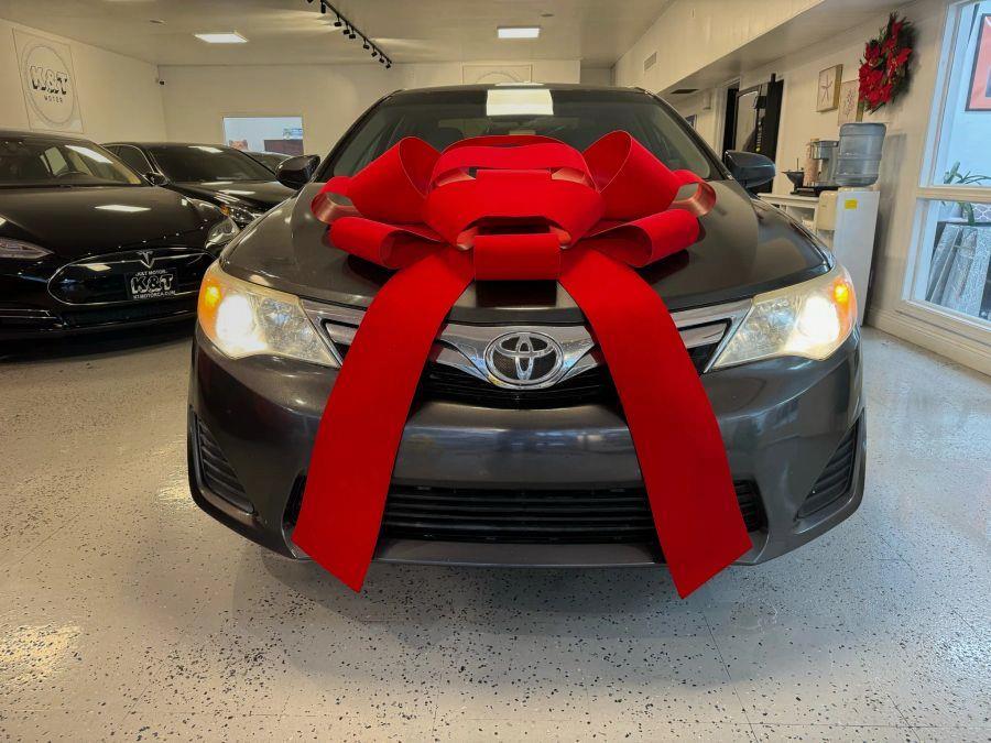 2014 Toyota Camry LE Sedan 4D, available for sale in Santa Ana, California | K&T Motor LLC. Santa Ana, California 2014 Toyota Camry LE Sedan 4D, available for sale in Santa Ana, California | K&T Motor LLC. Santa Ana, California