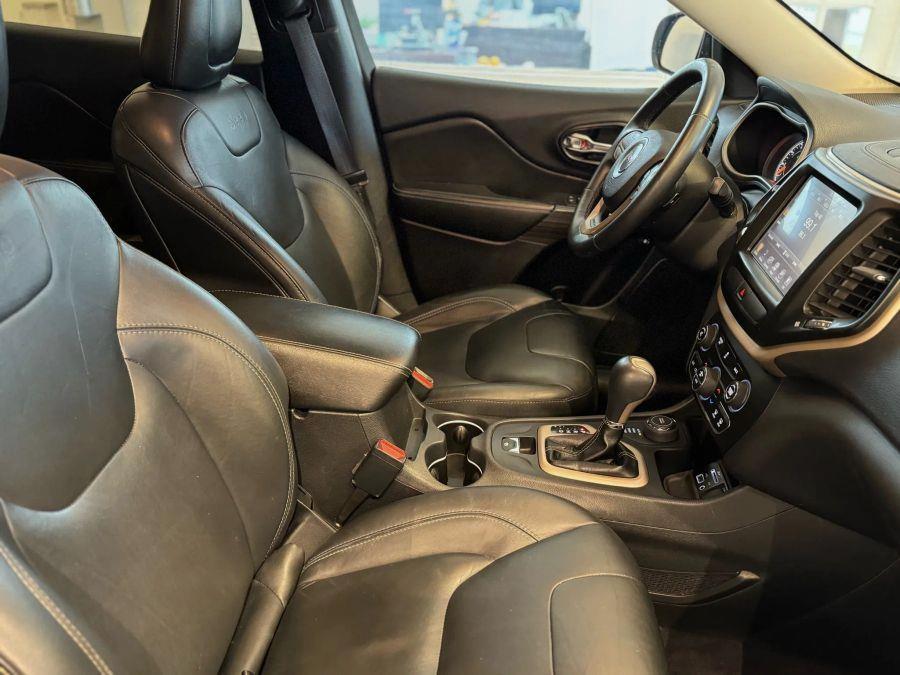 2016 Jeep Cherokee Limited Sport Utility 4D, available for sale in Santa Ana, California | K&T Motor LLC. Santa Ana, California 2016 Jeep Cherokee Limited Sport Utility 4D, available for sale in Santa Ana, California | K&T Motor LLC. Santa Ana, California