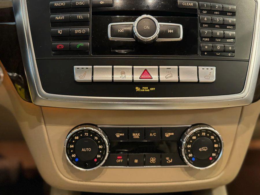 2012 Mercedes-benz M-class ML 350 4MATIC Sport Utility 4D, available for sale in Santa Ana, California | K&T Motor LLC. Santa Ana, California 2012 Mercedes-benz M-class ML 350 4MATIC Sport Utility 4D, available for sale in Santa Ana, California | K&T Motor LLC. Santa Ana, California