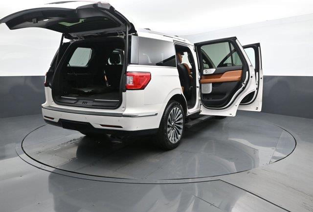 2019 Lincoln Navigator Reserve, available for sale in Woodside, New York | Drive Central. Woodside, New York 2019 Lincoln Navigator Reserve, available for sale in Woodside, New York | Drive Central. Woodside, New York