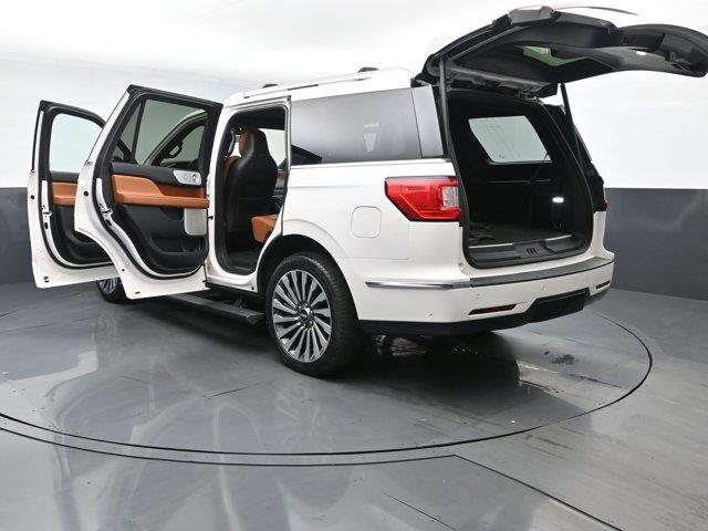 2019 Lincoln Navigator Reserve, available for sale in Woodside, New York | Drive Central. Woodside, New York 2019 Lincoln Navigator Reserve, available for sale in Woodside, New York | Drive Central. Woodside, New York