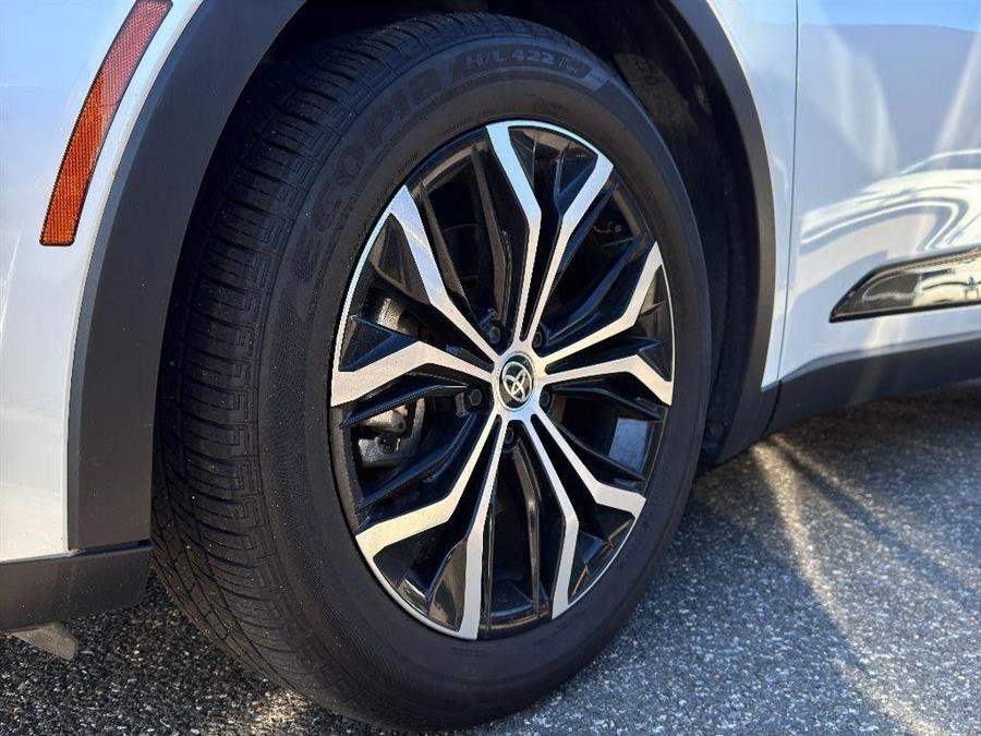 2023 Toyota Crown XLE, available for sale in Woodside, New York | Drive Central. Woodside, New York 2023 Toyota Crown XLE, available for sale in Woodside, New York | Drive Central. Woodside, New York