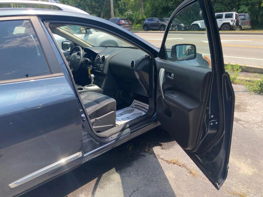 2015 Nissan Rogue Select S Sport Utility 4D, available for sale in Wolcott, New York | Auto Hunter CNY. Wolcott, New York 2015 Nissan Rogue Select S Sport Utility 4D, available for sale in Wolcott, New York | Auto Hunter CNY. Wolcott, New York