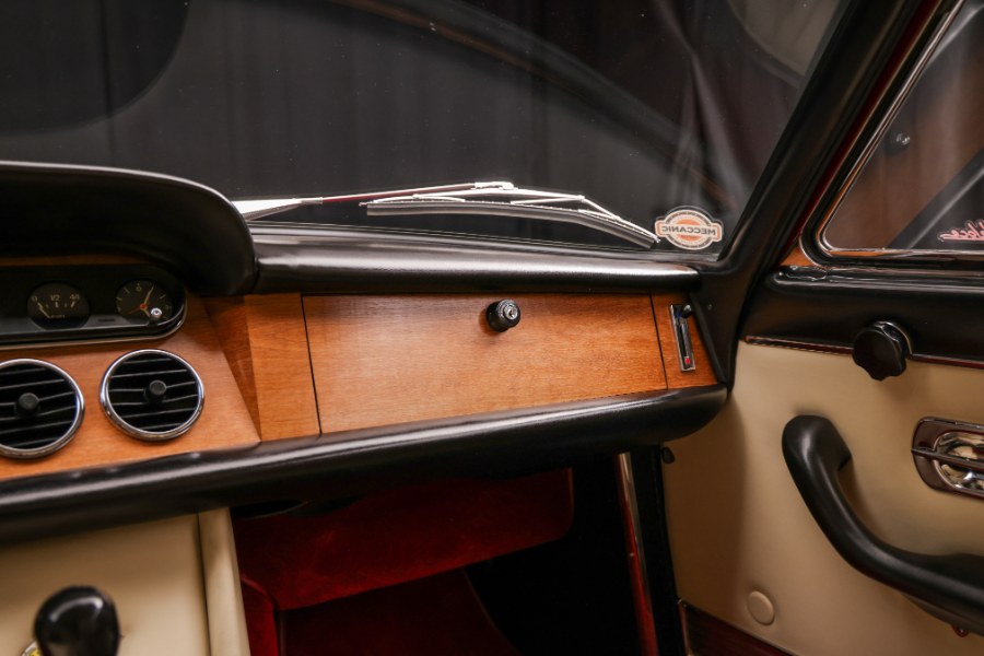 1966 Ferrari 330 GT 2+2, available for sale in North Salem, New York | Meccanic Shop North Inc. North Salem, New York 1966 Ferrari 330 GT 2+2, available for sale in North Salem, New York | Meccanic Shop North Inc. North Salem, New York