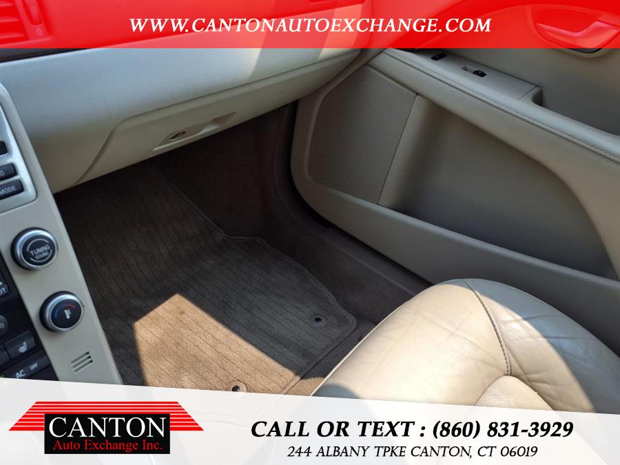 2011 Volvo S80 4dr Sdn 3.2L FWD, available for sale in Canton, Connecticut | Canton Auto Exchange. Canton, Connecticut 2011 Volvo S80 4dr Sdn 3.2L FWD, available for sale in Canton, Connecticut | Canton Auto Exchange. Canton, Connecticut