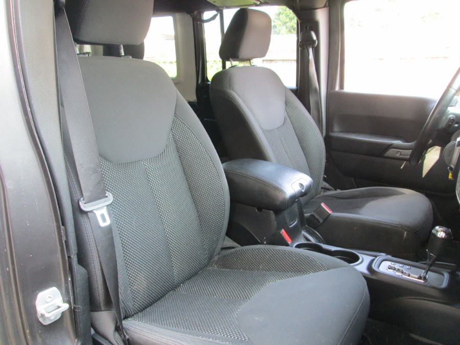 2016 Jeep Wrangler Unlimited 4WD 4dr BLACK BEAR, available for sale in Levittown, Pennsylvania | Levittown Auto. Levittown, Pennsylvania 2016 Jeep Wrangler Unlimited 4WD 4dr BLACK BEAR, available for sale in Levittown, Pennsylvania | Levittown Auto. Levittown, Pennsylvania