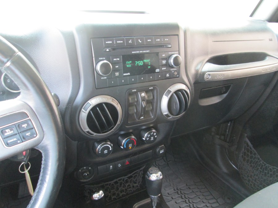 2016 Jeep Wrangler Unlimited 4WD 4dr BLACK BEAR, available for sale in Levittown, Pennsylvania | Levittown Auto. Levittown, Pennsylvania 2016 Jeep Wrangler Unlimited 4WD 4dr BLACK BEAR, available for sale in Levittown, Pennsylvania | Levittown Auto. Levittown, Pennsylvania