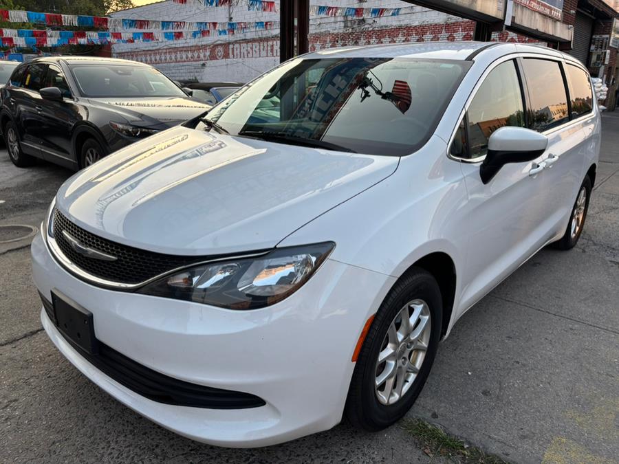 2020 Chrysler Voyager LX FWD, available for sale in Brooklyn, New York | Carsbuck Inc.. Brooklyn, New York 2020 Chrysler Voyager LX FWD, available for sale in Brooklyn, New York | Carsbuck Inc.. Brooklyn, New York