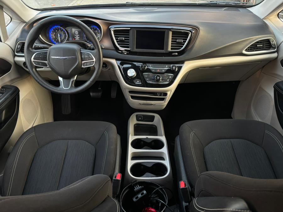 2020 Chrysler Voyager LX FWD, available for sale in Brooklyn, New York | Carsbuck Inc.. Brooklyn, New York 2020 Chrysler Voyager LX FWD, available for sale in Brooklyn, New York | Carsbuck Inc.. Brooklyn, New York