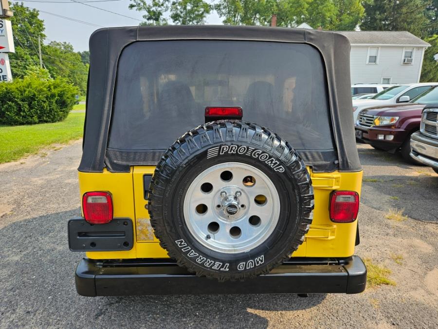 2002 Jeep Wrangler 2dr X 4WD~4.0 Straight Six, available for sale in East Windsor, Connecticut | Toro Auto. East Windsor, Connecticut 2002 Jeep Wrangler 2dr X 4WD~4.0 Straight Six, available for sale in East Windsor, Connecticut | Toro Auto. East Windsor, Connecticut