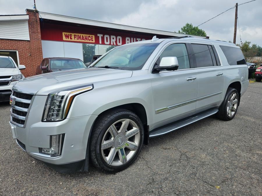 2017 Cadillac Escalade ESV 4WD 4dr Luxury, available for sale in East Windsor, Connecticut | Toro Auto. East Windsor, Connecticut 2017 Cadillac Escalade ESV 4WD 4dr Luxury, available for sale in East Windsor, Connecticut | Toro Auto. East Windsor, Connecticut