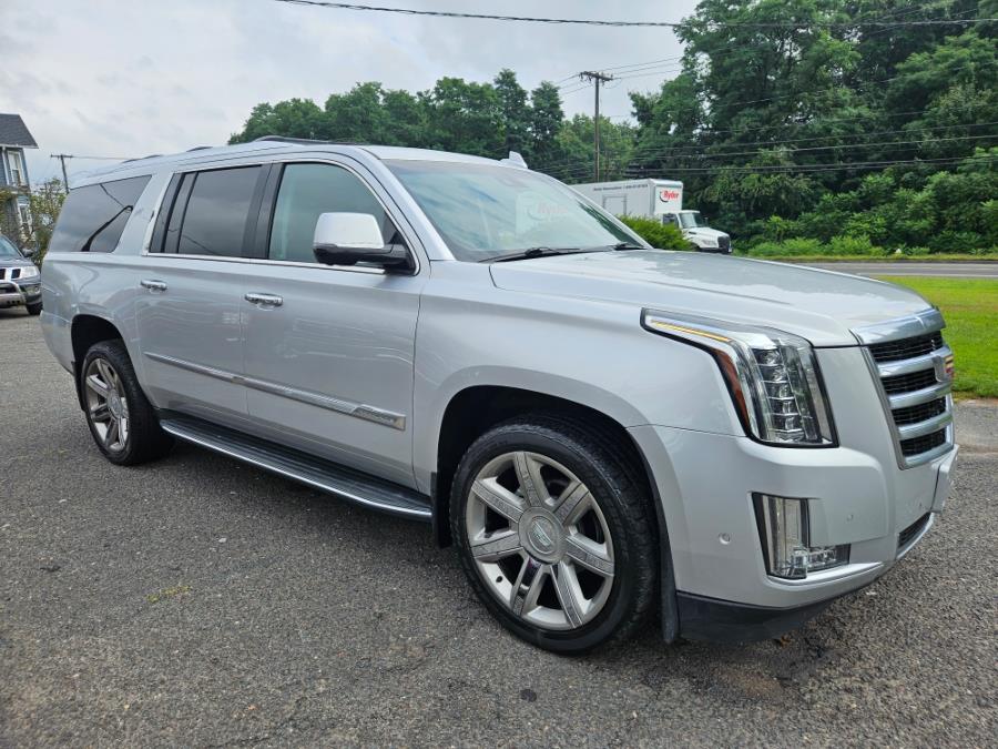 2017 Cadillac Escalade ESV 4WD 4dr Luxury, available for sale in East Windsor, Connecticut | Toro Auto. East Windsor, Connecticut 2017 Cadillac Escalade ESV 4WD 4dr Luxury, available for sale in East Windsor, Connecticut | Toro Auto. East Windsor, Connecticut