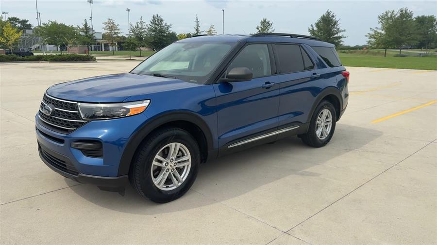 2020 Ford Explorer XLT photo 3