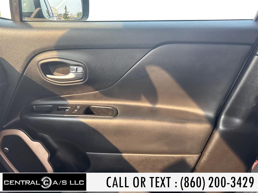 2016 Jeep Renegade 4WD 4dr Latitude, available for sale in East Windsor, Connecticut | Central A/S LLC. East Windsor, Connecticut 2016 Jeep Renegade 4WD 4dr Latitude, available for sale in East Windsor, Connecticut | Central A/S LLC. East Windsor, Connecticut