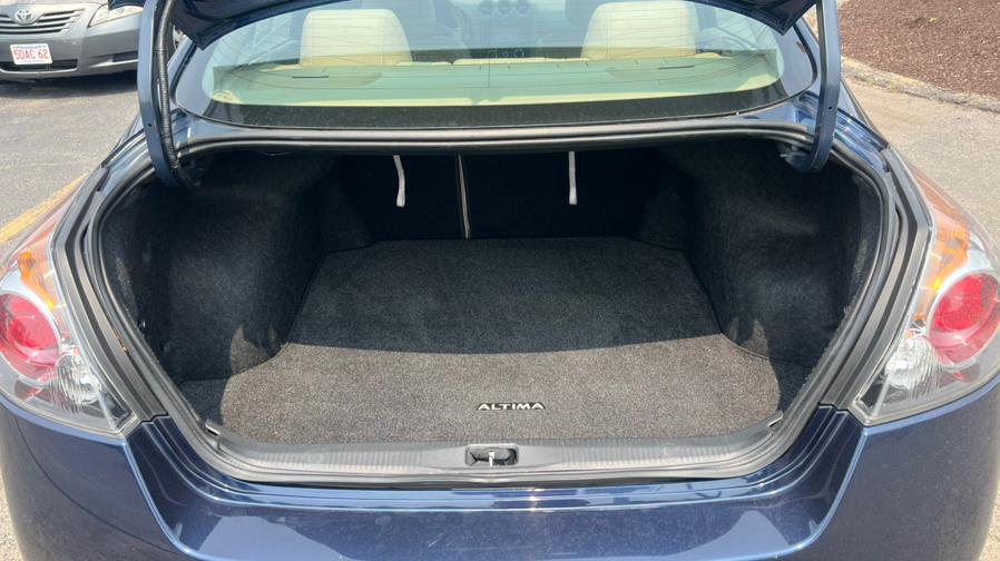 2012 Nissan Altima 4dr Sdn V6 CVT 3.5 SR, available for sale in East Windsor, Connecticut | A1 Auto Sale LLC. East Windsor, Connecticut 2012 Nissan Altima 4dr Sdn V6 CVT 3.5 SR, available for sale in East Windsor, Connecticut | A1 Auto Sale LLC. East Windsor, Connecticut